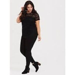 Torrid Unlined Black Lace Crew Tee 3